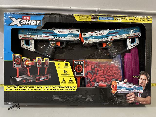 Lot 91-8594 - ZURU XSHOT PRO FURY-X - ELECTRONTIC TARGET BATTLE PACK - INCLUDES 2 GUNS WITH CLIPS &amp; BULLETS - ...