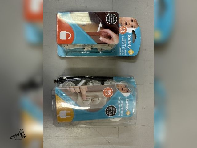 Lot 91-6385 - SAFETY 1ST SPRING LOADED CABINET AND DRAWER LATCHES WITH SAFETY 1ST SECURE PRESS PLUG PROTECTORS - 1...