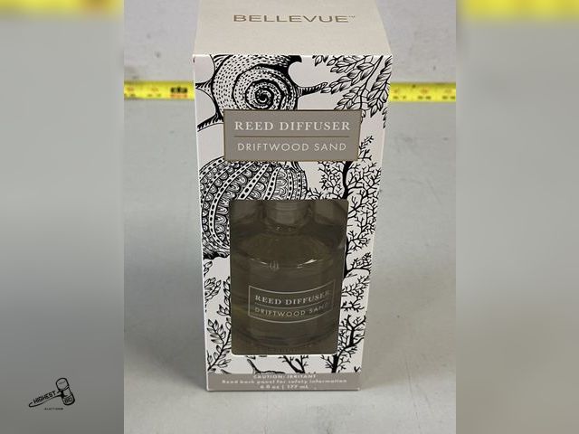 Lot 91-9289 - BELLEVUE REED DIFFUSER - DRIFTWOOD SAND - OPEN PACKAGE