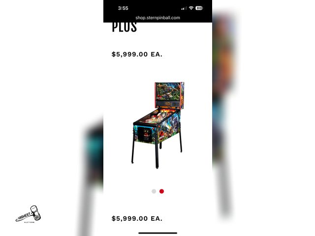 Lot 91-7572 - Jurassic Park Home Edition Plus immerses players in a pinball journey 65 million years in the making...