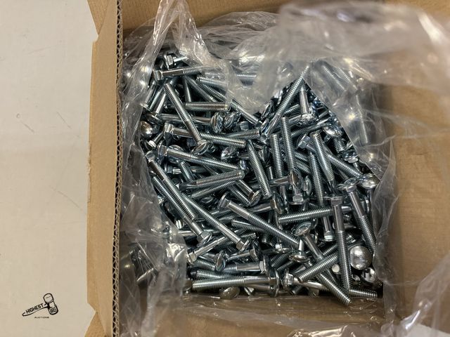Lot 91-6299 - 3/8-16 X 3" CARRIAGE HEAD BOLTS 450PC