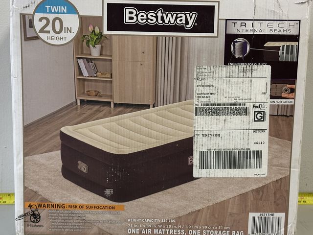 Lot 91-9573 - EXCELLENT CONDITION BESTWAY TWIN SIZE AIR MATTRESS 20IN STORAGE BAG NOT INCLUDED