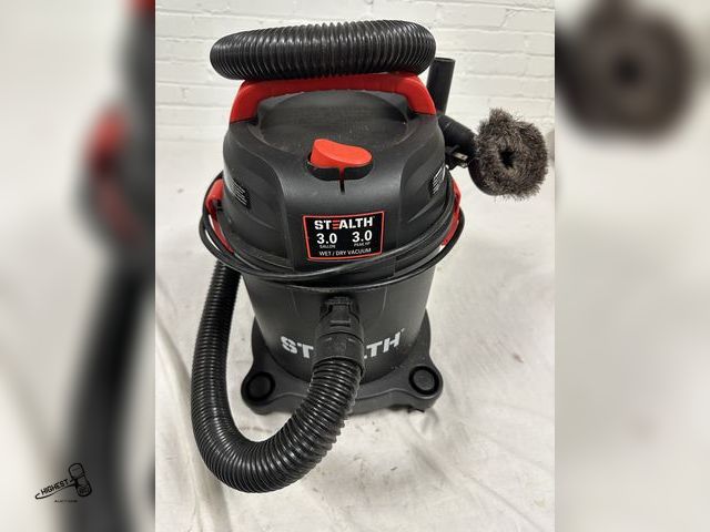 Lot 91-7769 - STEALTH 3 GALLON WET/DRY VACUUM