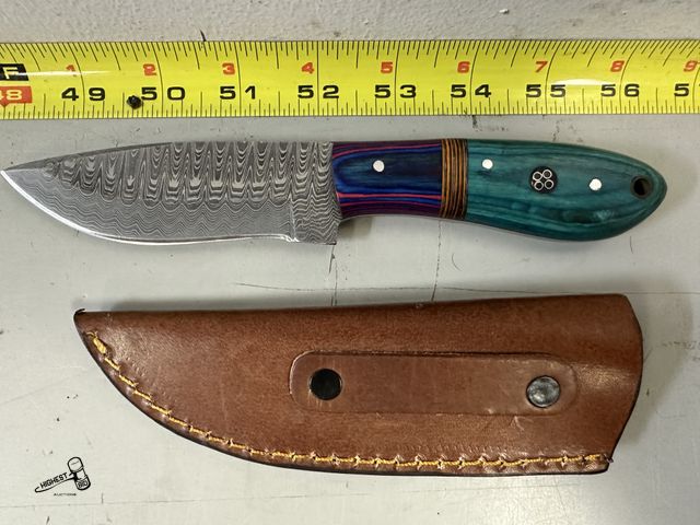 Lot 91-8991 - 8" DAMASCUS KNIVE WITH LEATHER CASE