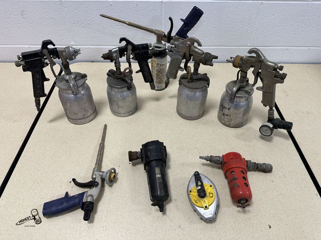Lot 91-9446 - PAINT GUNS, CHALK LINE &amp; AIR LINE FILTERS