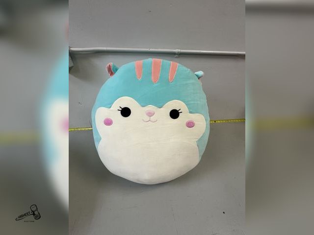 Lot 91-7507 - 24" SQUISHMALLOWS " SERENE" GREAT GIFT IDEA
