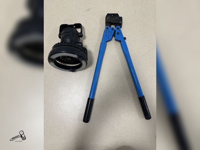 Lot 91-7111 - STEEL CABLE CUTTER AND CRIMP TOOL WITH A PORTABLE FAN AND LIGHT