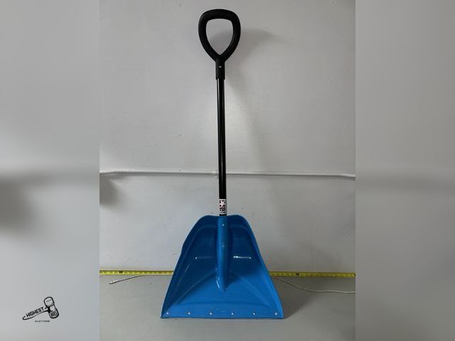 Lot 91-8663 - SUNCAST 20" SNOW SHOVEL COMBO