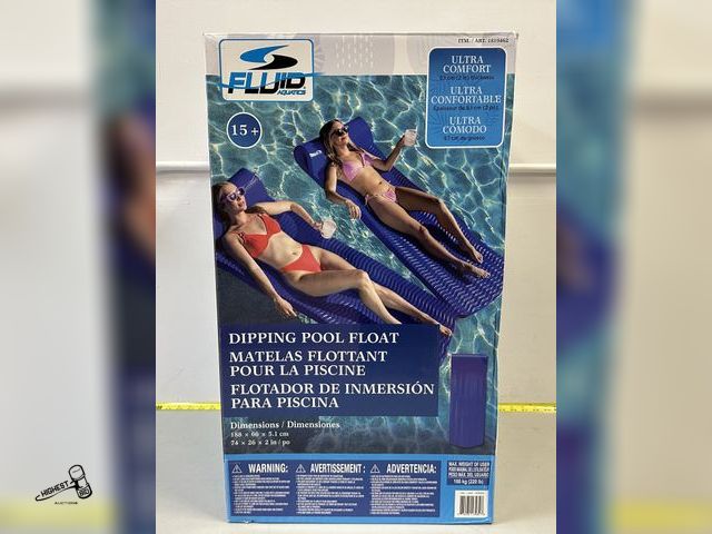 Lot 91-8951 - FLUID AQUATICS ULTRA COMFORT DIPPING POOL FLOAT  74" X 26" X 2IN - LOUNGING AROUND THE LAKE THIS SUM...