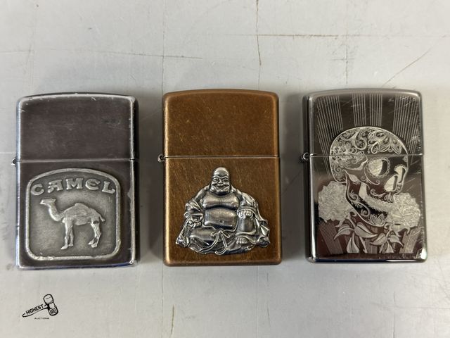 Lot 91-9659 - 3 ZIPPO LIGHTERS