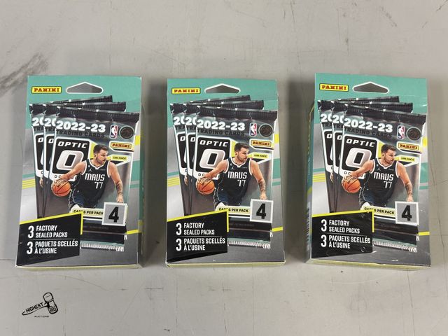 Lot 91-9606 - New SEALED IN BOX 3 PACK PANINI 2022-2023 NBA TRADING CARDS