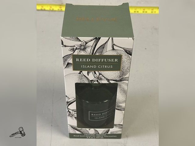 Lot 91-9289 - BELLEVUE REED DIFFUSER - ISLAND CITRUS
