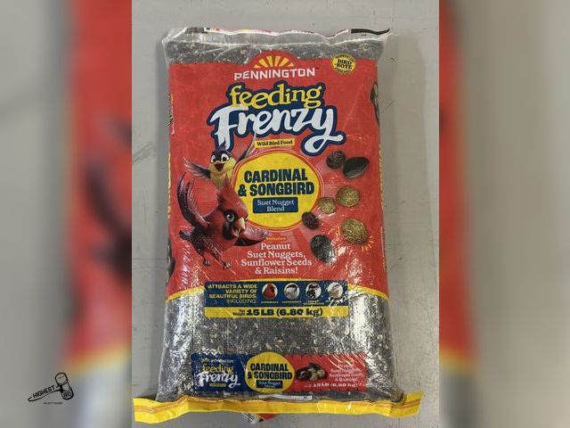 Lot 91-9752 - New PENNINGTON WILD BIRD FOOD