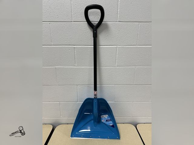 Lot 91-8252 - SUNCAST 20" SNOW SHOVEL COMBO