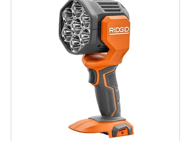 Lot 96-159950 - RIDGID 18V Cordless LED Spotlight (Tool Only) MSRP $99 New