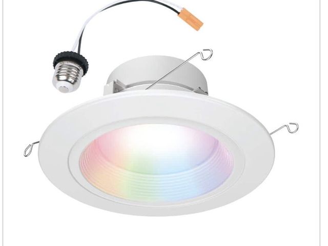 Lot 96-211386 - HALO Color and Tunable White 65W
Equivalent 5/6 inch Integrated
LED Dimmable Smart Wi-Fi
Wiz Connect...
