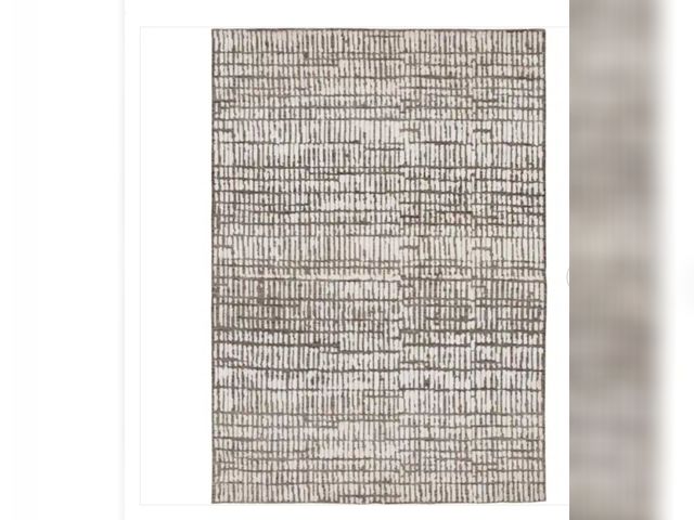 Lot 96-166021 - Colton Ivory/Gray 5 ft. x 7 ft. Area Rug New MSRP $109