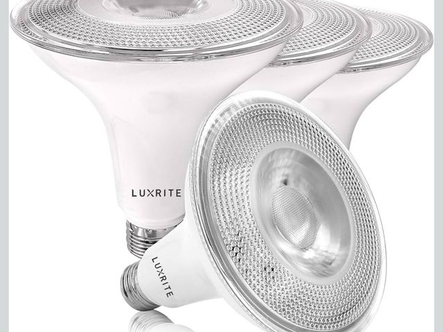 Lot 96-198748 - LUXRITE 4 Pack PAR38 LED Outdoor Flood Light Bulbs, 120W Equivalent, 1250 Lumens, 3500K Natural Whit...
