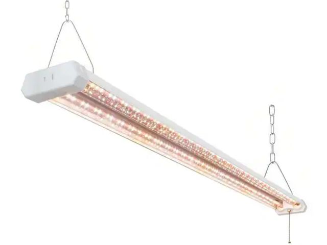 Lot 96-211403 - Westinghouse
48 in. 38-Watt Indoor White LED Full Spectrum Grow Light for Plants
New