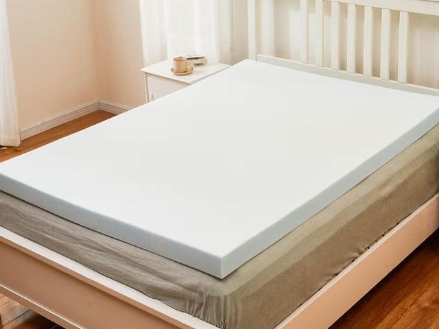 Lot 96-187786 - Comehealthy CertiPUR-US Certified Memory Foam Mattress Topper,Full Size Cooling Gel Bed Topper for B...