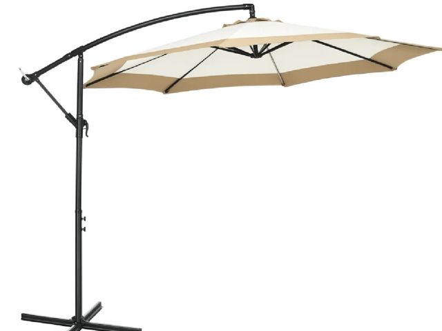 Lot 96-161619 - Outsunny 10FT Cantilever Umbrella, Offset Patio Umbrella with Crank and Cross Base for Deck, Backyar...