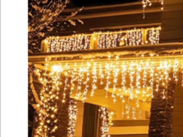 Lot 96-190868 - LED Icicle Lights for Outdoor Christmas Decorations,39.4Ft 400 LEDs Christmas Fairy Light with Timer...