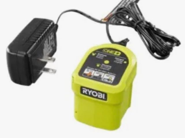 Lot 96-164559 - Ryobi 18-volt One+ Stem Top Compact Battery Charger

New