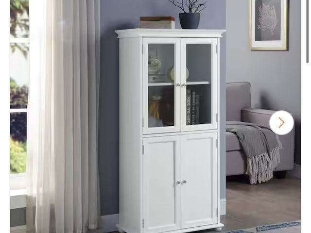 Lot 96-174222 - Hampton Harbor 25 in. W x 14 in. D x 53 in. H White Freestanding Linen Cabinet
New
MSRP $360.00