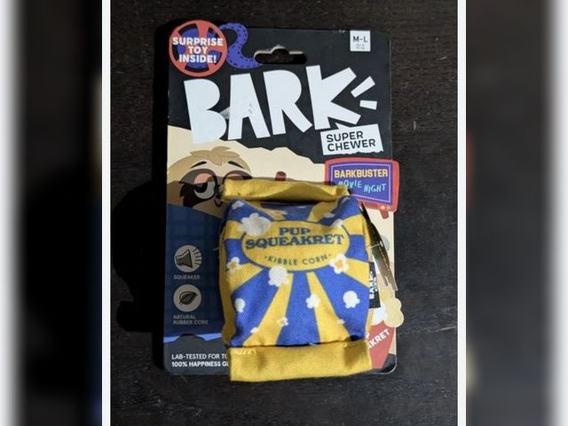 Lot 96-164899 - Bark super chewer dog toy
New