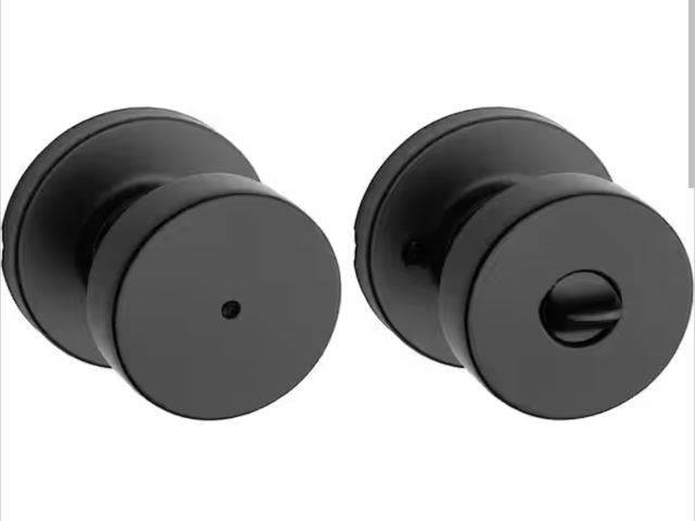 Lot 96-162491 - Kwikset
Pismo Round Matte Black Bed/Bath Door Knob Featuring Microban Antimicrobial Technology with ...