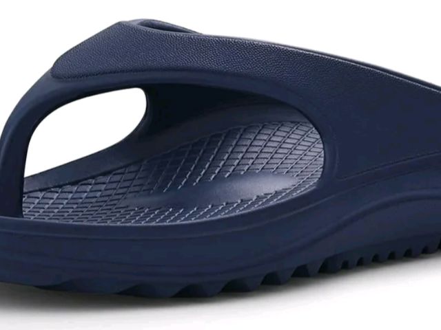 Lot 96-230708 - Litfun Orthotic Flip Flops for Women, Pillow Soft Recovery Thong Sandals Slippers, Summer Beach Shoe...