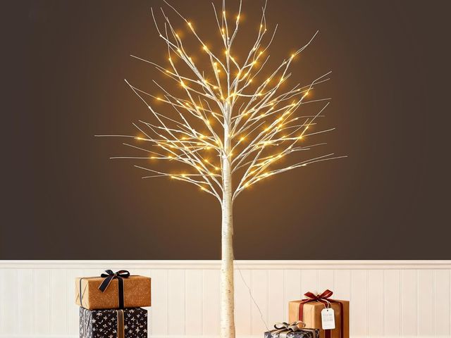 Lot 96-190634 - 5FT White Birch Tree with Lights - Lighted Birch Tree with 96 Warm White LEDs for Holiday Decor,Wate...