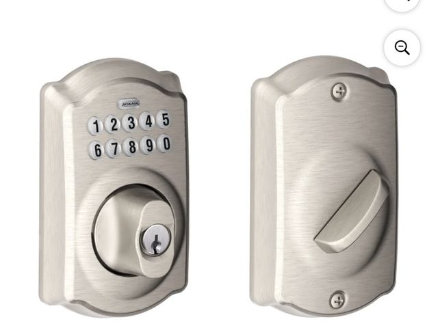 Lot 96-216430 - Schlage Camelot Satin Nickel
Electronic Keypad Deadbolt MSRP $129 Appears lightly used