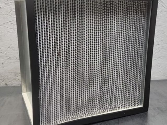 Lot 96-178164 - Parker HEPA Air Filter Unit See Photos for Details Used