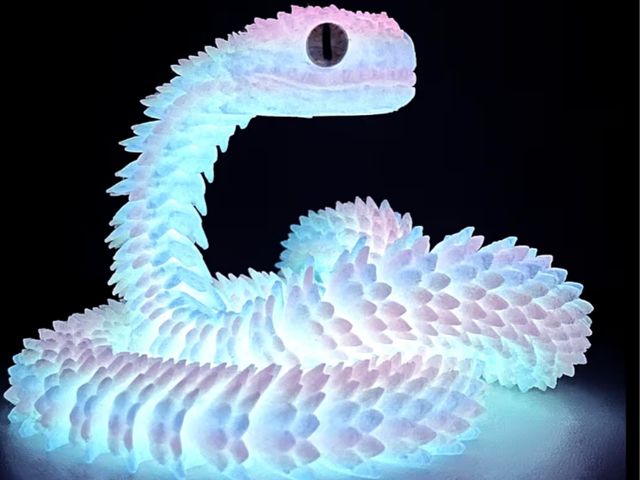 Lot 96-190953 - 24in 3D Printed Snake Toys, Flexible 3D Printed Animal, Fidget ADHD Snake Toys, Perfect Desk Pet for...