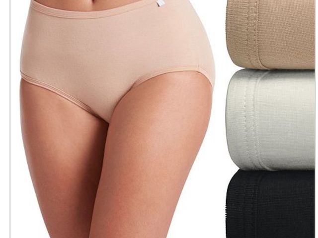 Lot 96-178920 - Women's Jockey® 3-pk. Supersoft Brief Panty Size 7 New