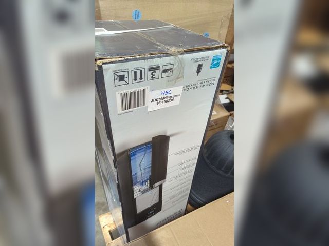 Lot 96-158236 - Glacier Bay 
Matte Black and Stainless Steel Bottom Load Water Dispenser New MSRP $199