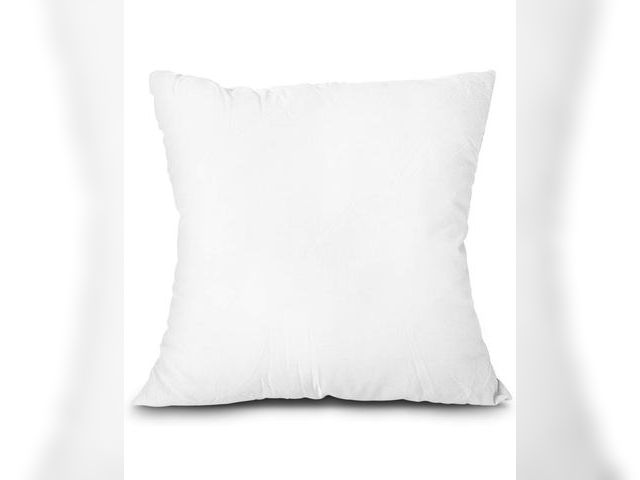 Lot 96-191034 - Pillow insert 15x15” unused