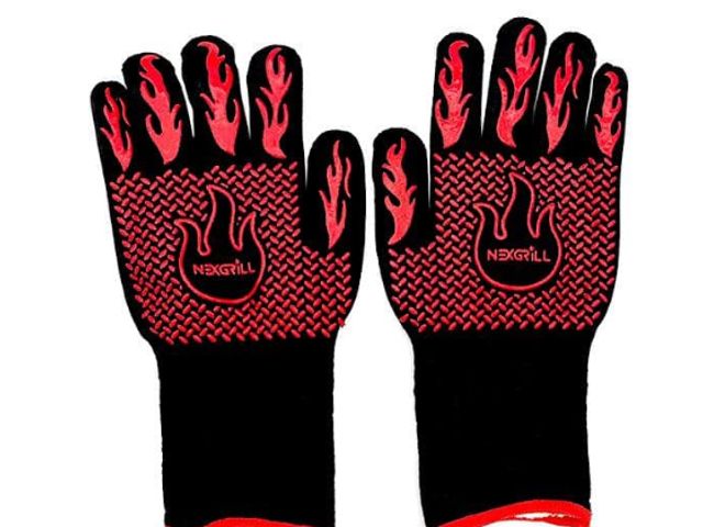Lot 96-162357 - Nexgrill Heat Resistant Grilling Gloves with Silicone Grip
New