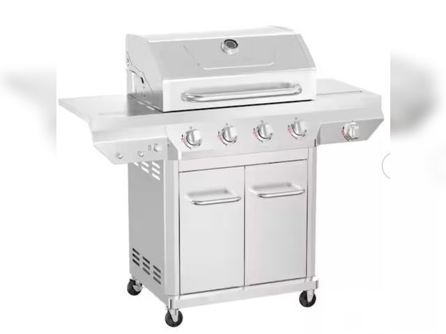 Lot 96-167459 - Nexgrill
4 Burner Stainless Steel Propane Gas Grill with Side Burner
MSRP $399
New