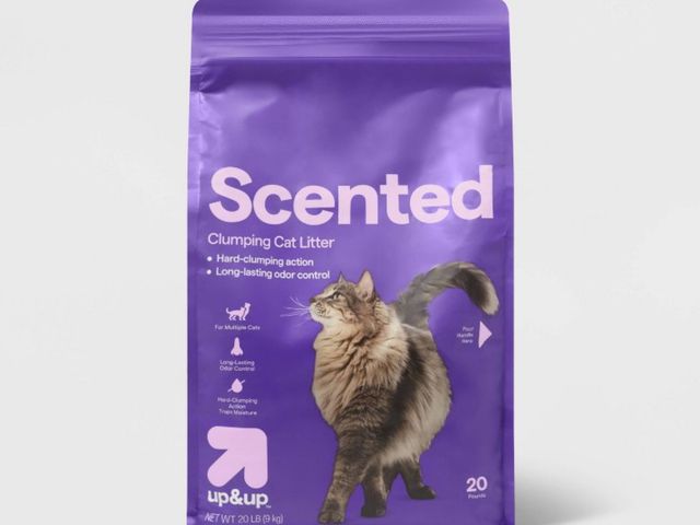 Lot 96-157428 - Scented Clumping Cat Litter Bag - 20lbs - up&amp;up New