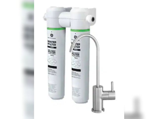 Lot 96-192660 - GE
Under Sink Dual Stage Water Filtration System with Faucet
Open box 
Appears Unused 
Msrp $129.00