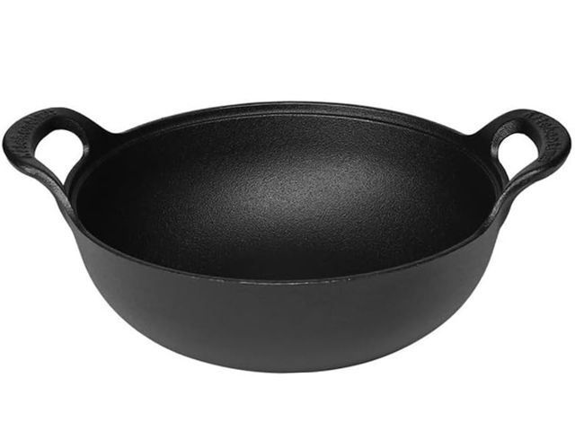 Lot 96-191205 - Cast Iron Wok with Handles, Suitable for Induction Electric Gas All Stoves
New