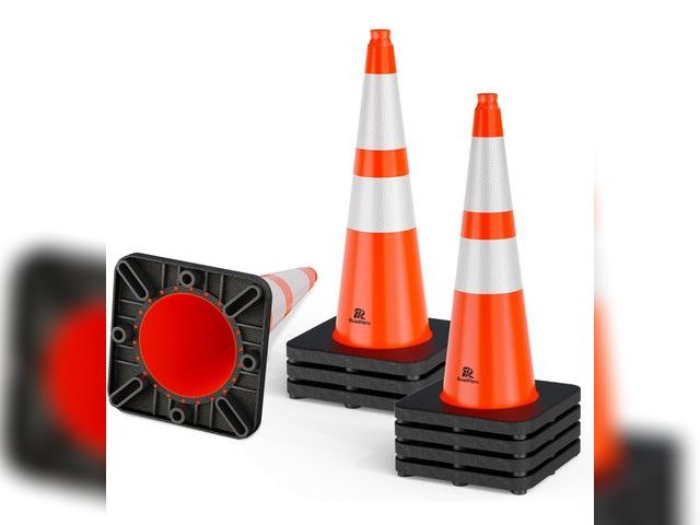 Lot 96-176722 - RoadHero 8 Pack 28 Inch 5.5 Lb Traffic Cones with Heavy Black Base, Orange Safety Cone with Reflecti...