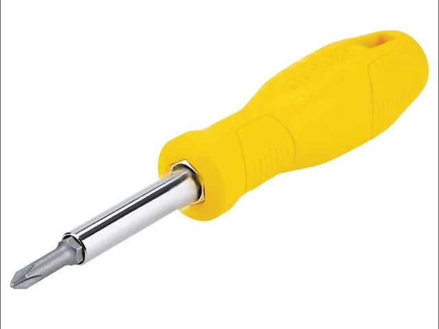 Lot 96-163213 - STANLEY Quick Change Interchangeable Screwdriver Missing Multiple Interchangeable Ends