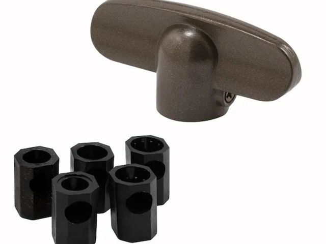 Lot 96-165779 - Prime-Line
Universal, Bronze Tee-Crank Casement Window Handle (2-pack)
New