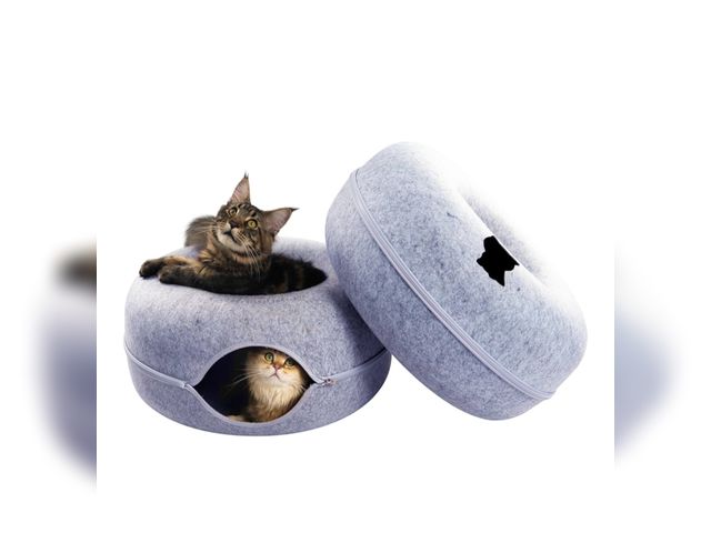 Lot 96-175976 - CATTASAURUS Peekaboo Cat Cave for Multiple &amp; Large Cats Up to 30-45 Lbs, Scratch Detachable &amp...