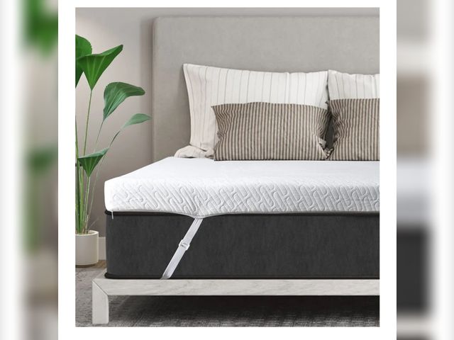 Lot 96-171576 - 3 Inch Gel Memory Foam Mattress Topper Twin Size High Density Cooling Pad Pressure Relief Bed Topper...