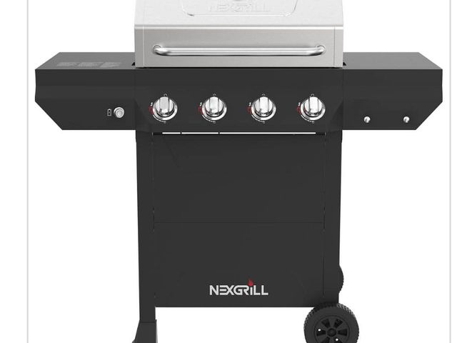 Lot 96-162040 - Nexgrill 4-Burner Propane Gas Grill in Black with Stainless Steel
Main Lid MSRP $229 New