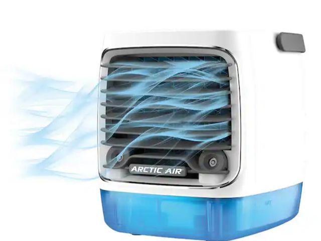 Lot 96-181252 - ARCTIC AIR Turbo Chill Desktop Evaporative Space Cooler with LED Nightlight New